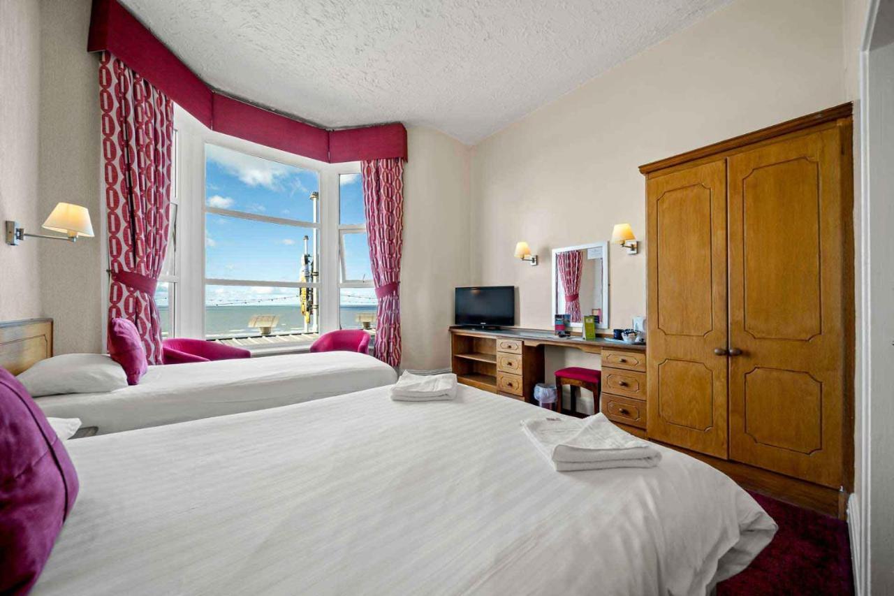 Claremont 3* Блэкпул